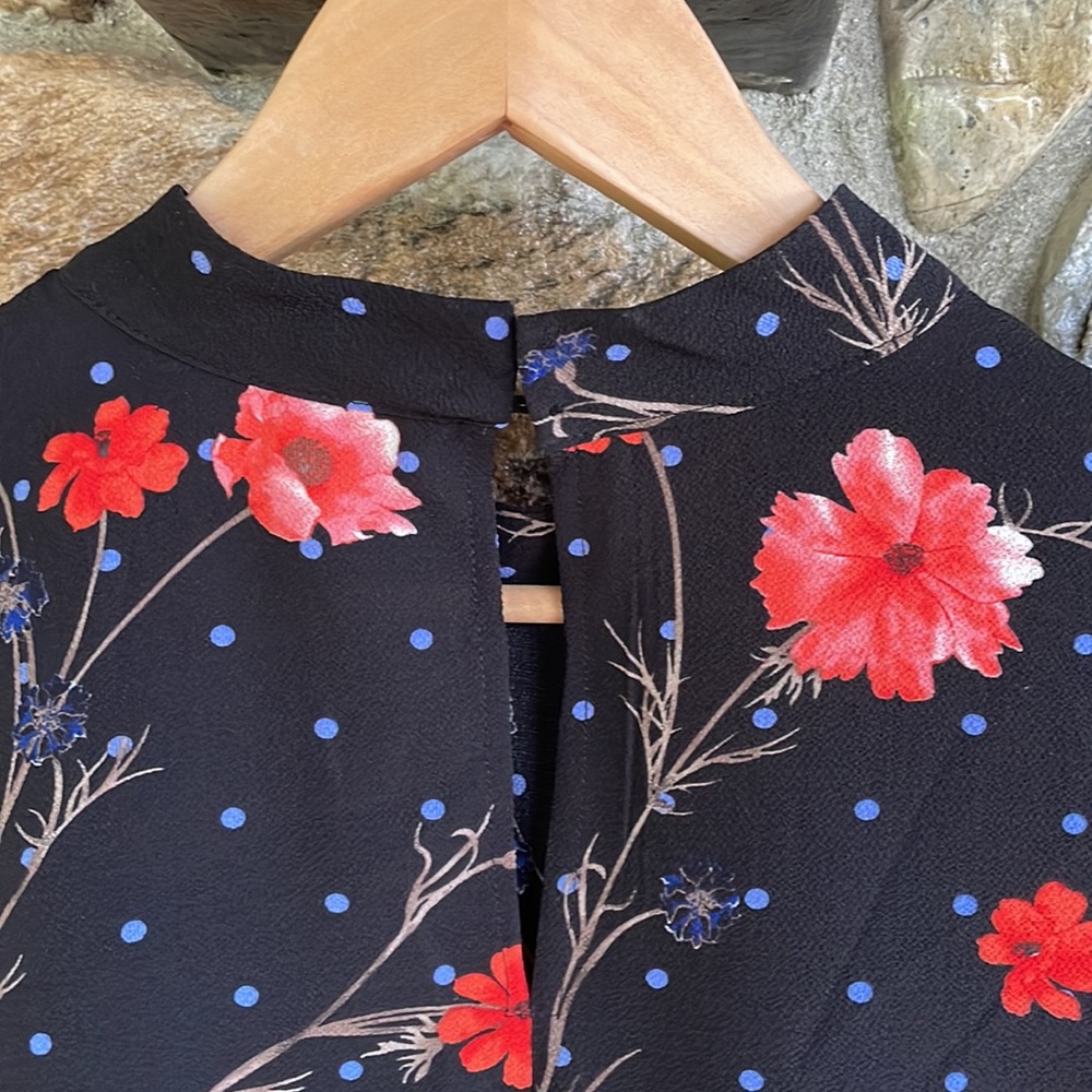 Blouse - Picture 3 of 4